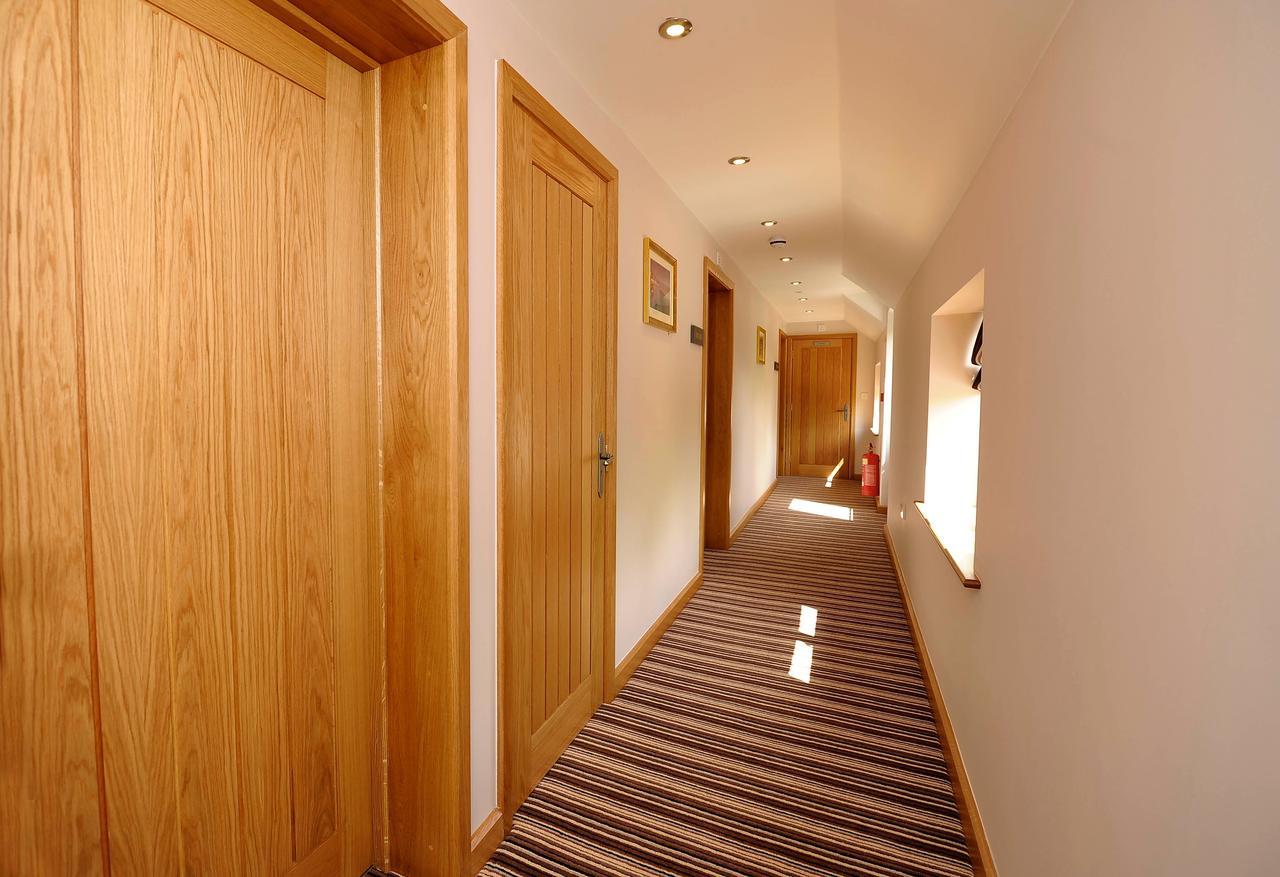 The Huntsman Of Little Wenlock Otel Telford Dış mekan fotoğraf